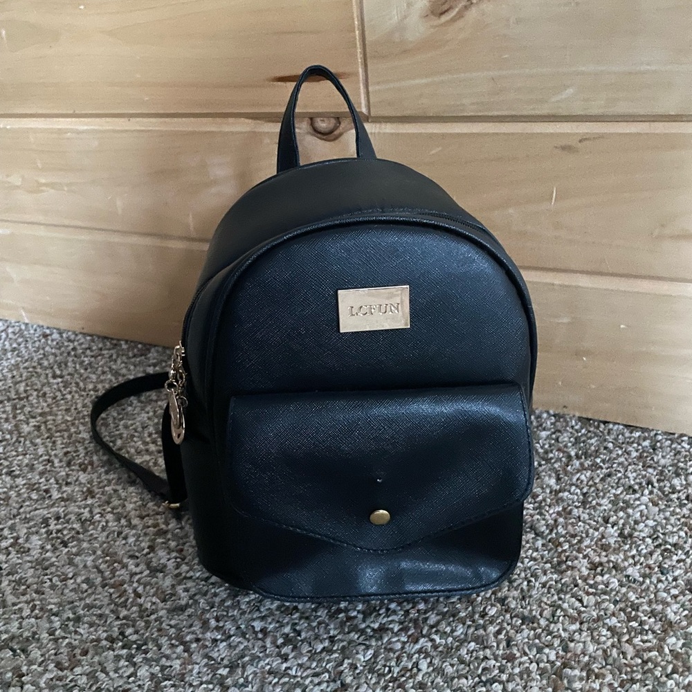 Backpack purse - Picture 2 of 3